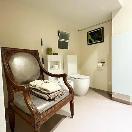 Landing Monolocale Con Ingresso Indipendente Appartement