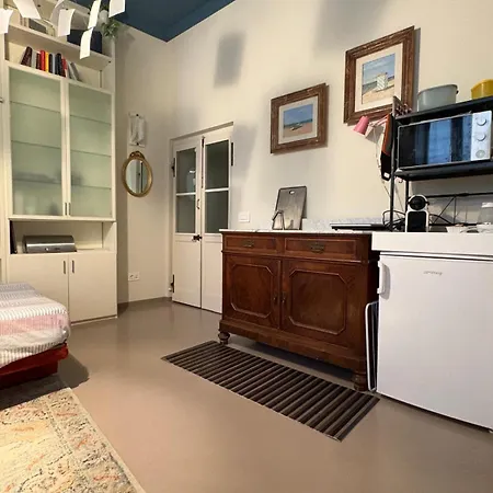 Apartment Landing Monolocale Con Ingresso Indipendente Parma